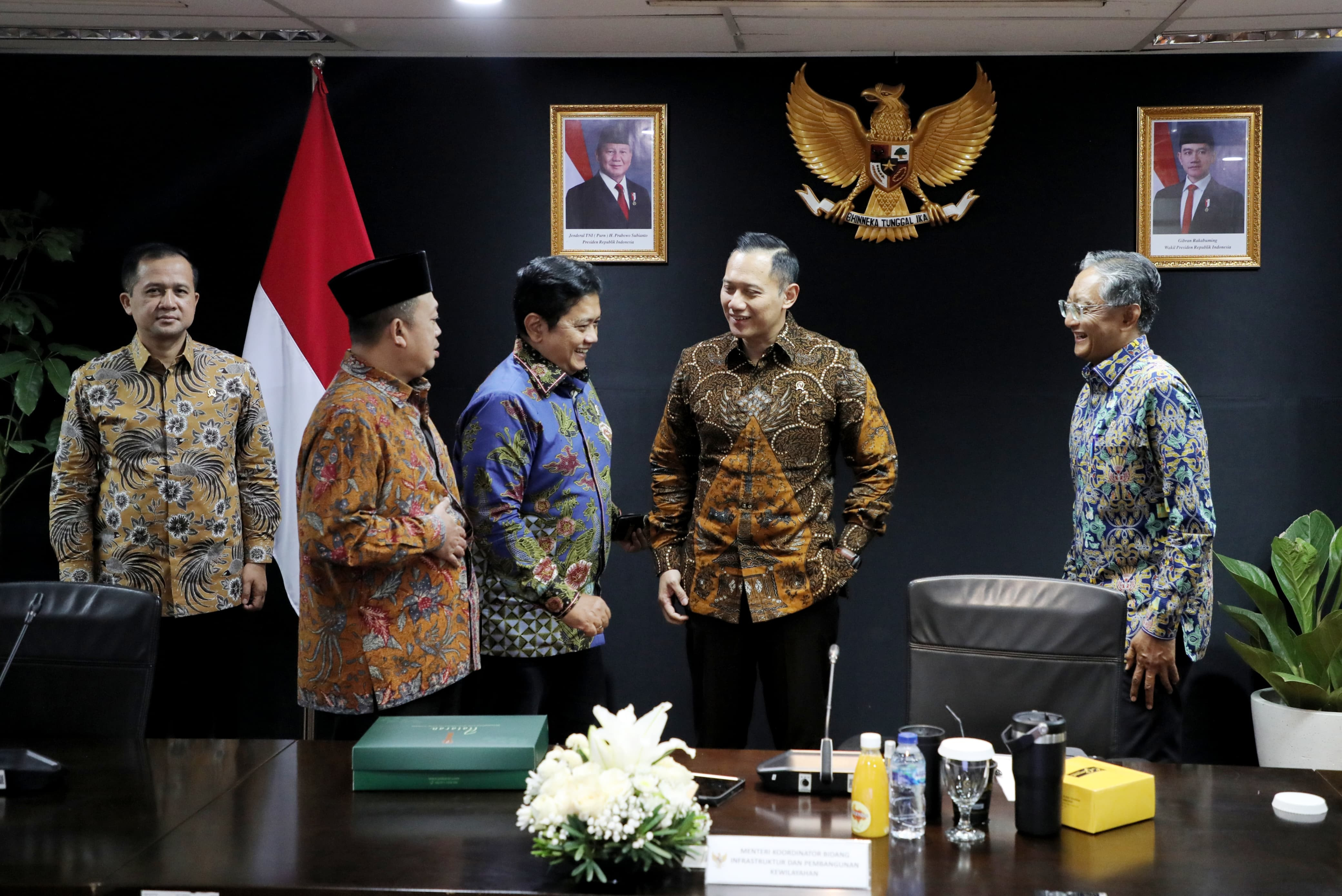 Rapat Koordinasi Kemenko IPK, Wamen Viva Yoga: AHY Ingin Transmigrasi Ideal Menjadi Pilot Project