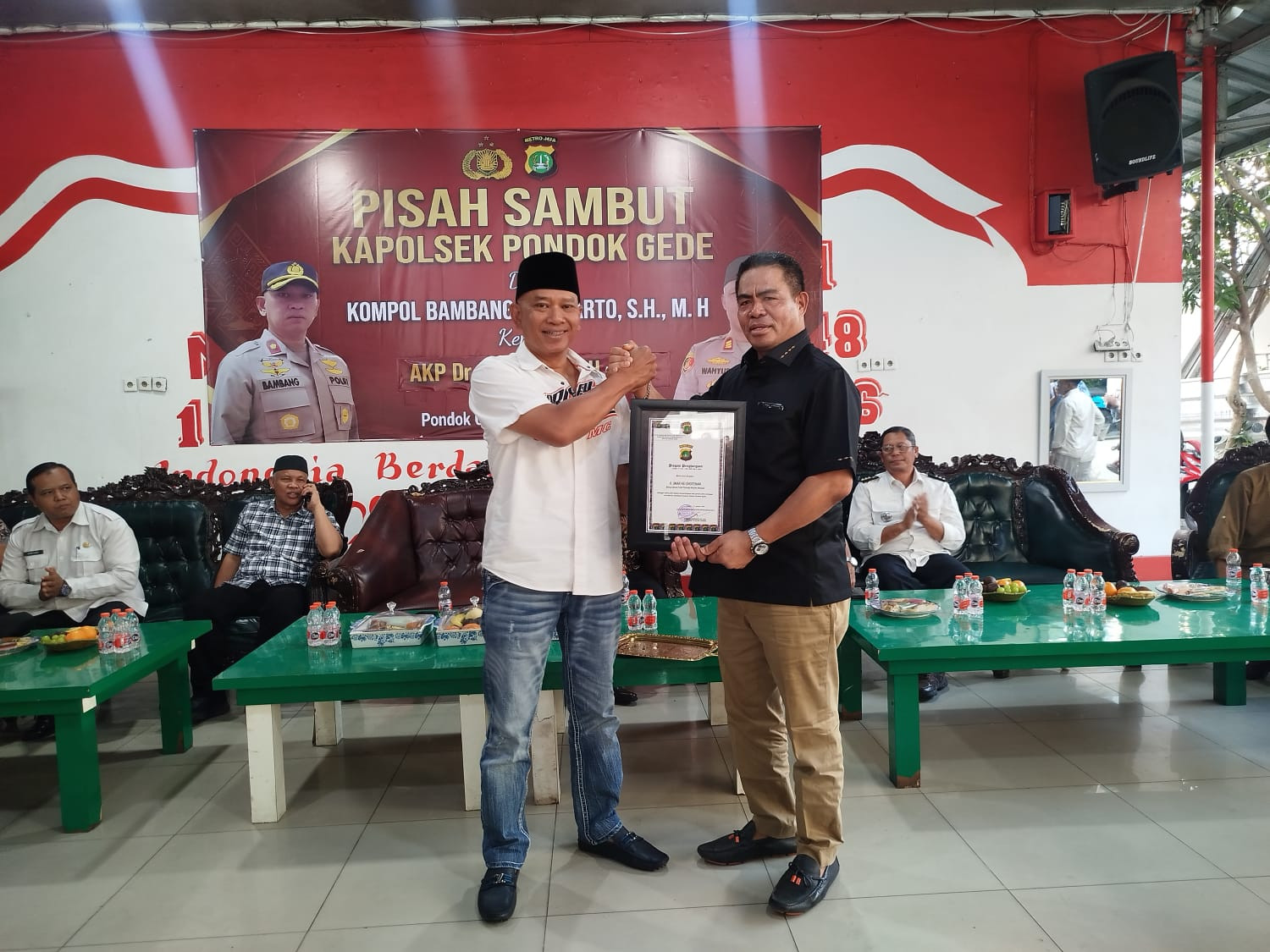 Pisah Sambut Kapolsek Pondok Gede, Kompol Bambang Digantikan AKP Dr. H. Wahyudi
