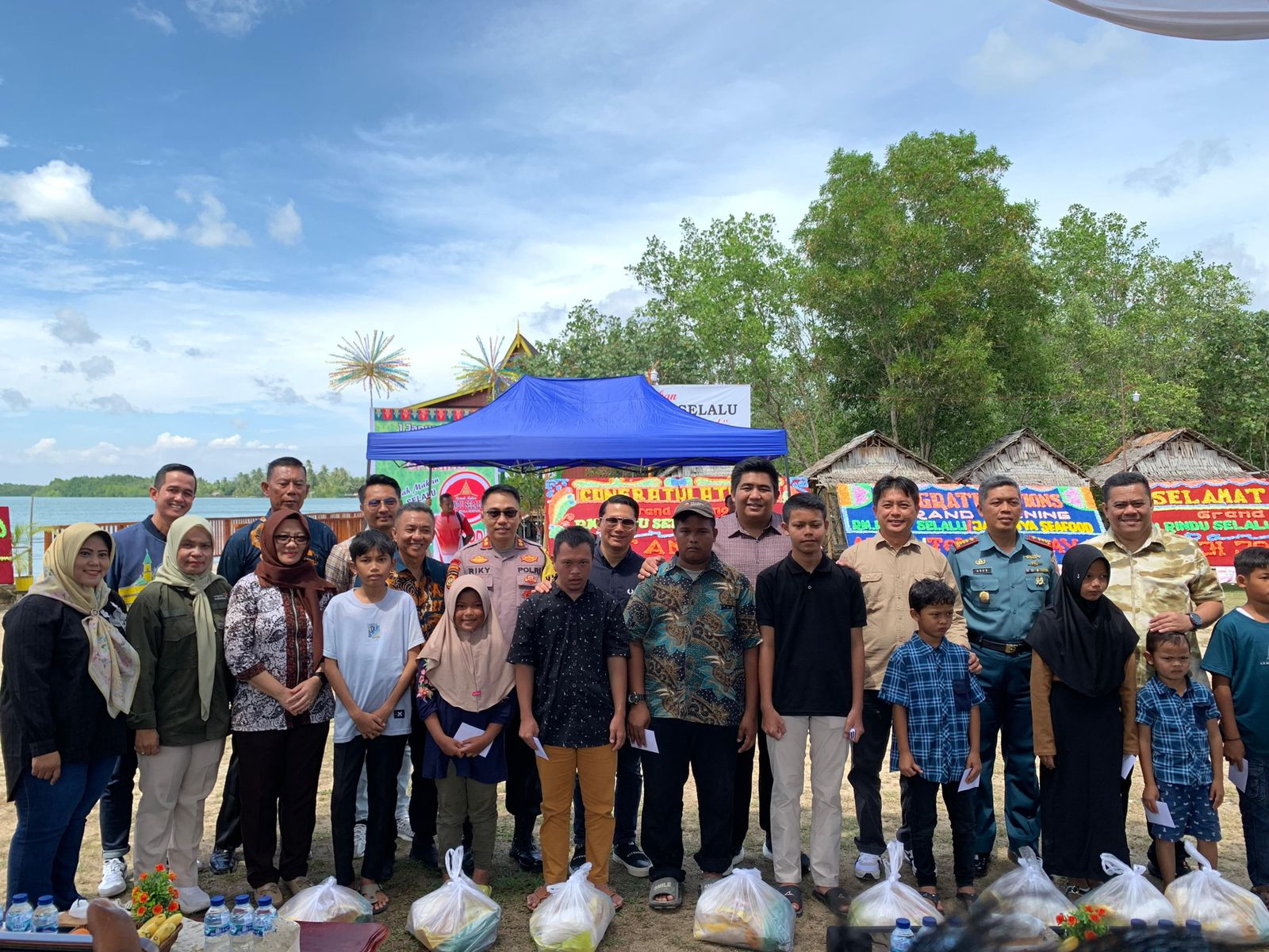 Danlanal Bintan Hadiri Grand Opening Rumah Makan Rindu Selalu