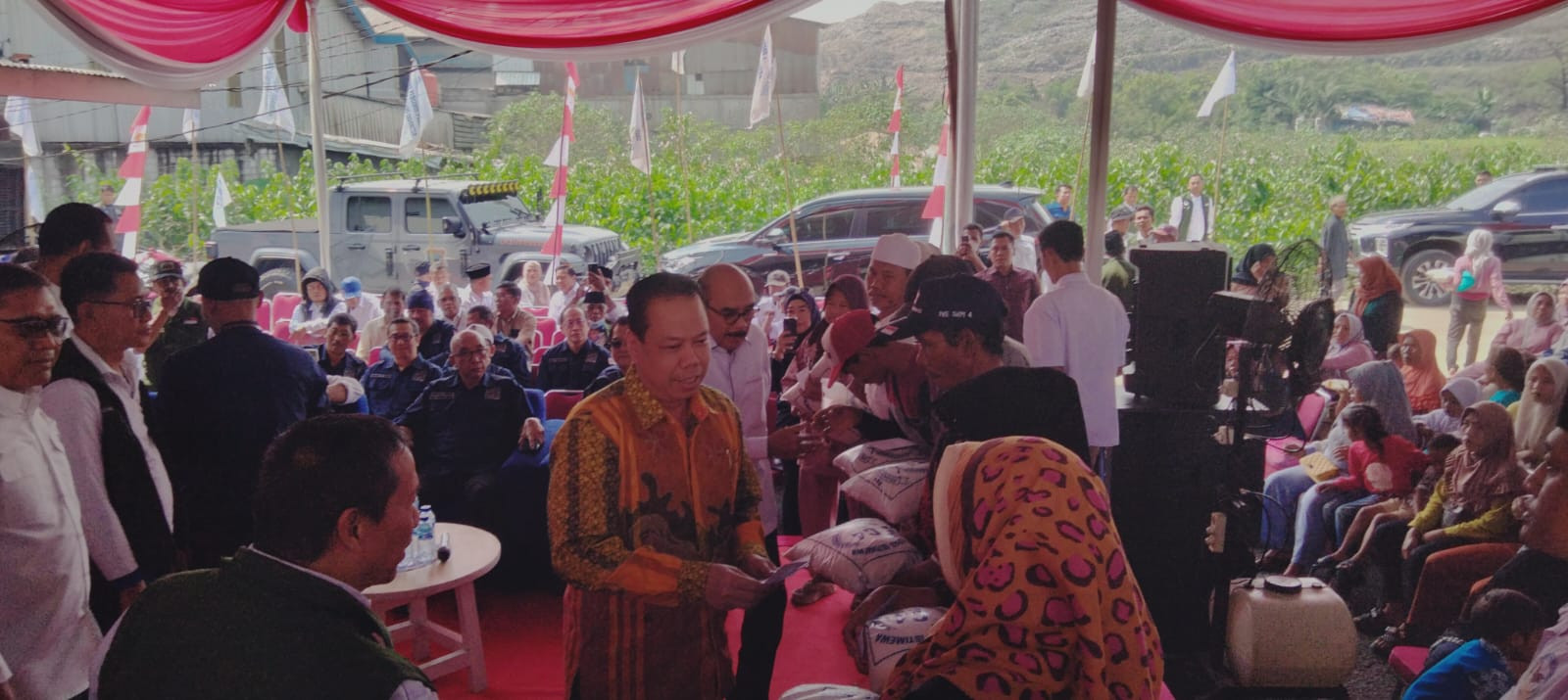 Safari Indonesia Berbagi, IPI Rayakan HUT RI ke-80 Bersama 1.000 Keluarga Pemulung di Kota Bekasi