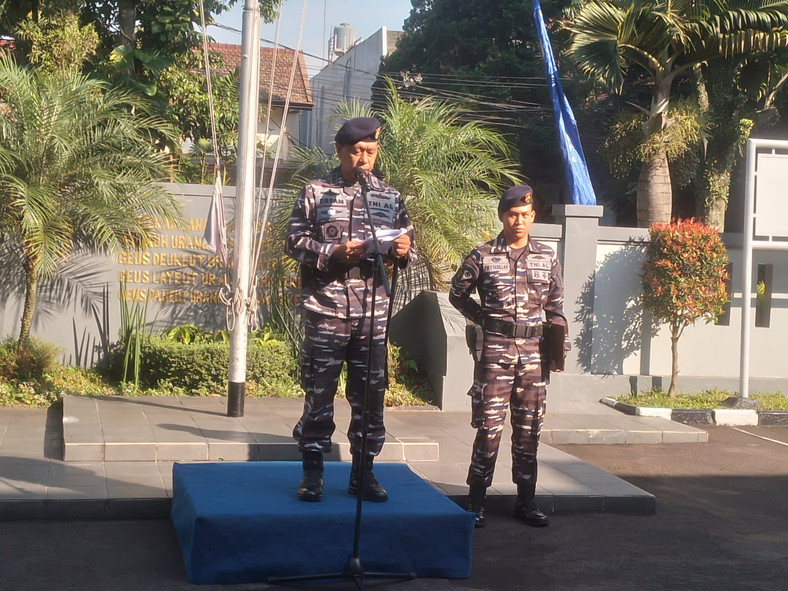 Komandan Lanal Bandung Pimpin Apel Khusus Dalam Rangka Memperingati Hari Kesehatan TNI AL 2025