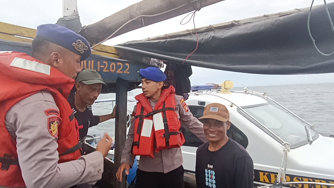 Satpolairud Polres Kepulauan Seribu Gelar Patroli Dialogis Laut Antisipasi Kejahatan