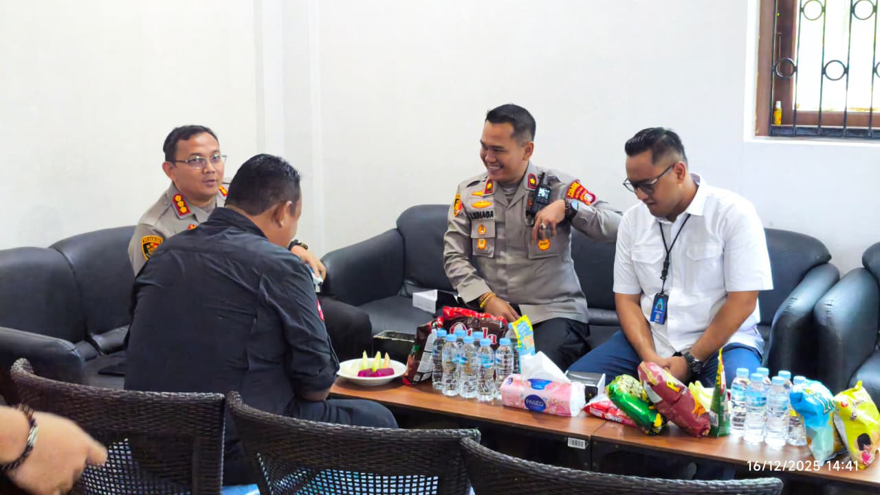 Kapolres Metro Jakarta Utara Cek Renovasi Pospol Ancol, Perkuat Kesiapan Pengamanan Libur Natal dan Tahun Baru