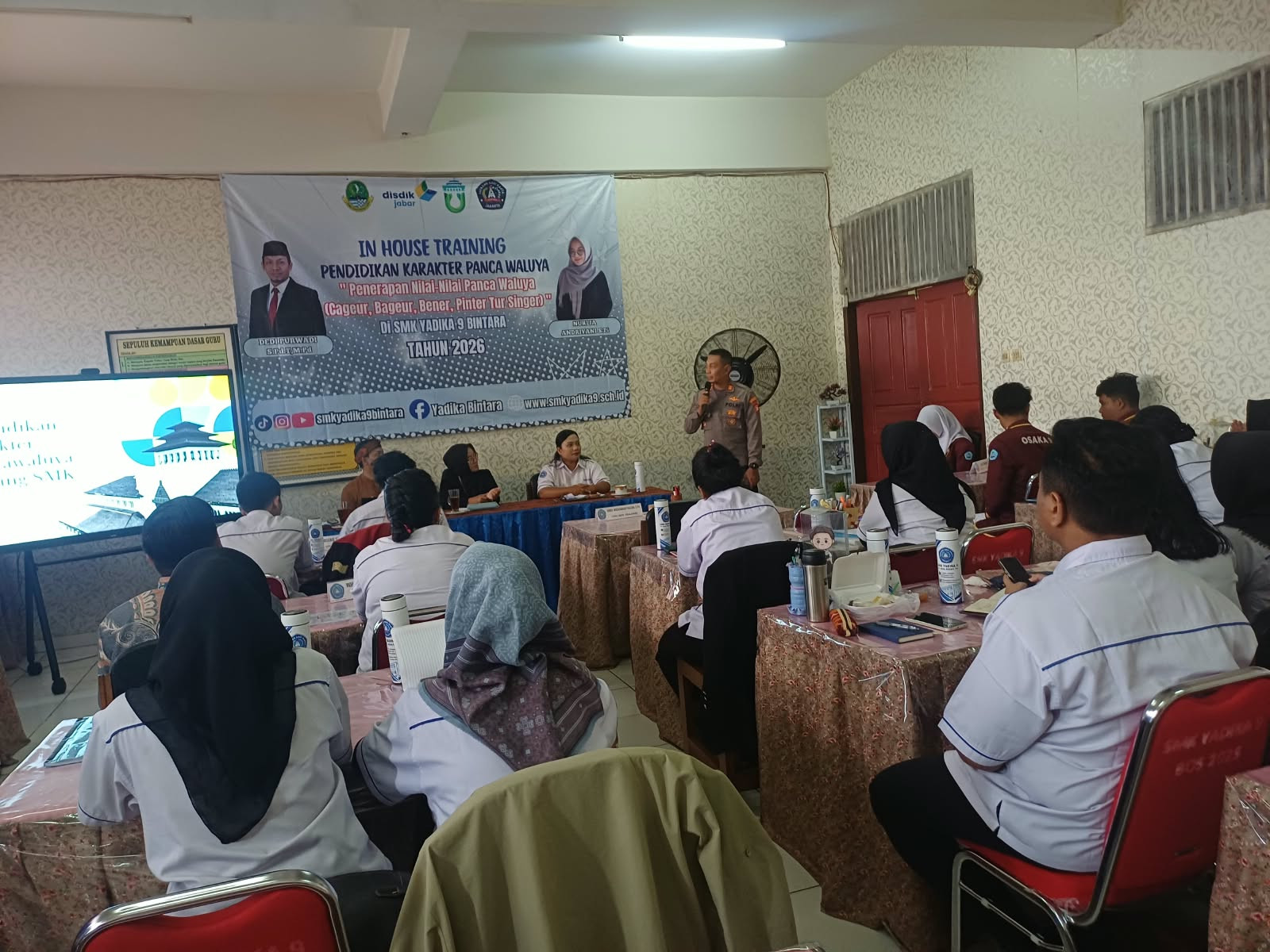 Waka Polsek Bekasi Barat Hadiri In House Training Pendidikan Karakter Panca Waluya di SMK Yadika 9 Bintarajaya