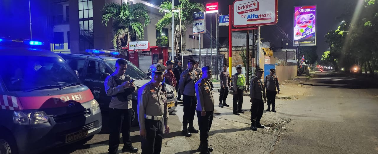 Kapolsek Bekasi Barat Pimpin Patroli Skala Besar Antisipasi Aksi Kejahatan Jalanan