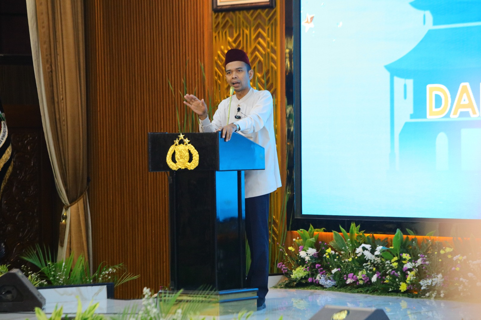 UAS: Polri Tak Perlu Mengejar Kepuasan Publik, Polri Hadir dan Bekerja dengan Amanah