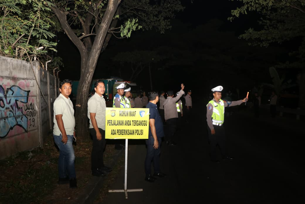 Ops Cipkon Tengah Malam di Kota Tangerang Berujung Penangkapan Terduga Pengedar Sabu