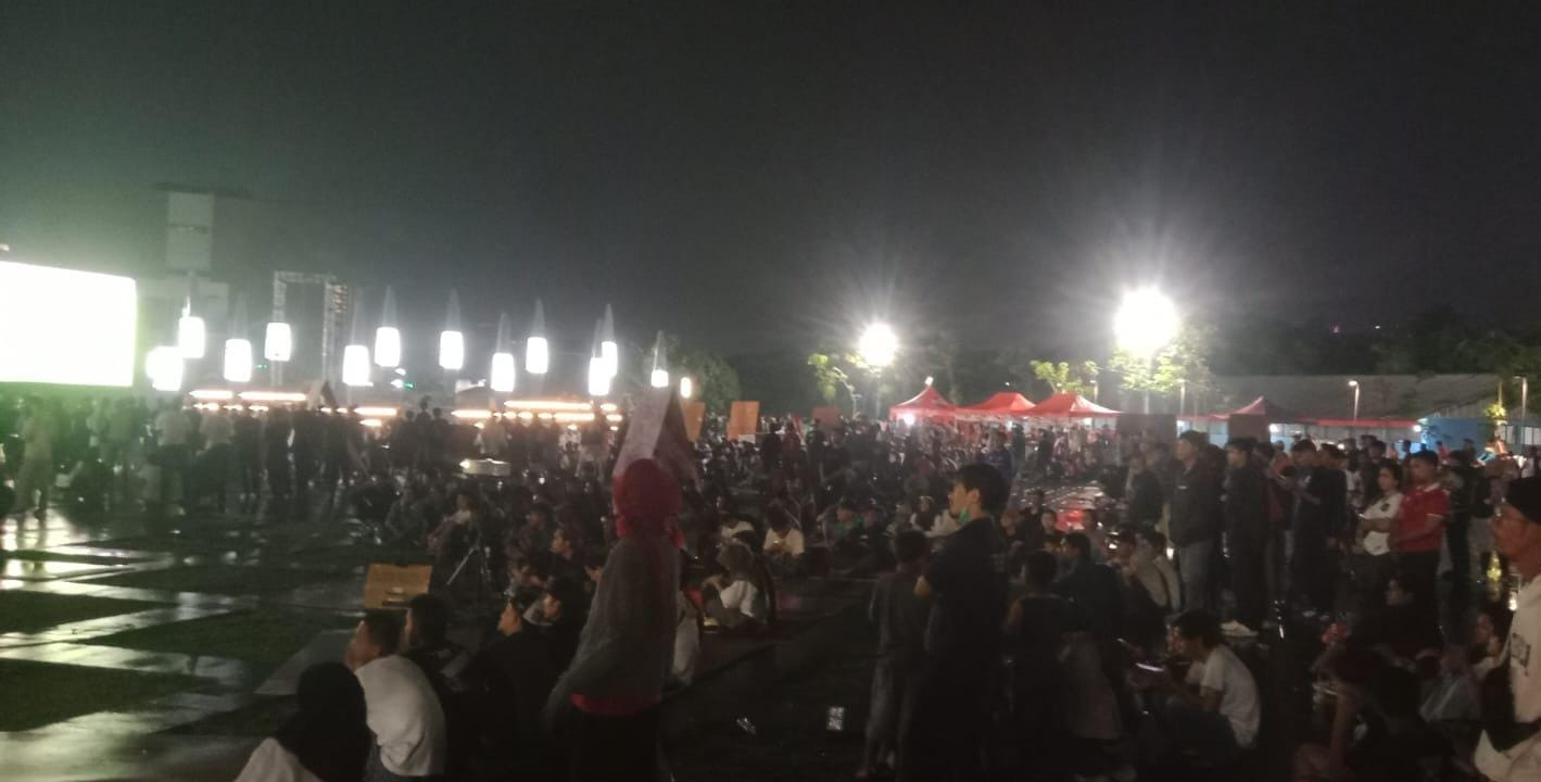 Nobar Kualifikasi Piala Dunia 2026 Antara Timnas Indonesia Vs Jepang di Plaza Patriot Candrabhaga