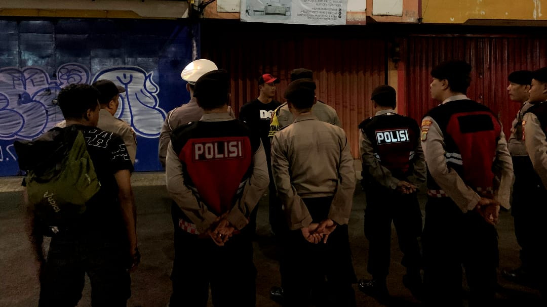 Polsek Bekasi Selatan Gelar Patroli Skala Besar, Perkuat Kondusivitas Kamtibmas Wilayah