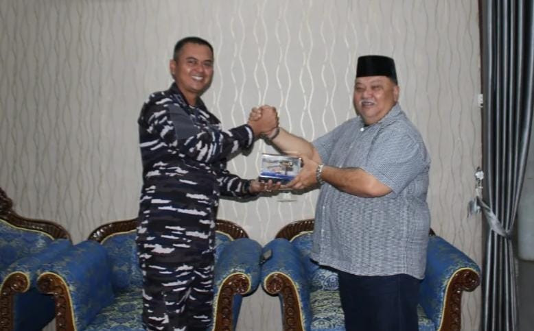 Danlanal Bengkulu Silaturahmi Dengan Bupati Bengkulu Selatan, Pererat Kemitraan TNI AL Dengan Pemerintah Daerah