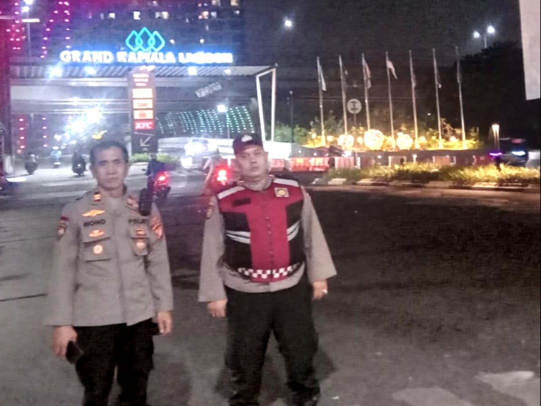 Jaga Kondusifitas Wilayah, Polsek Bekasi Selatan Optimalkan Patroli Cipta Kondisi Malam Hari