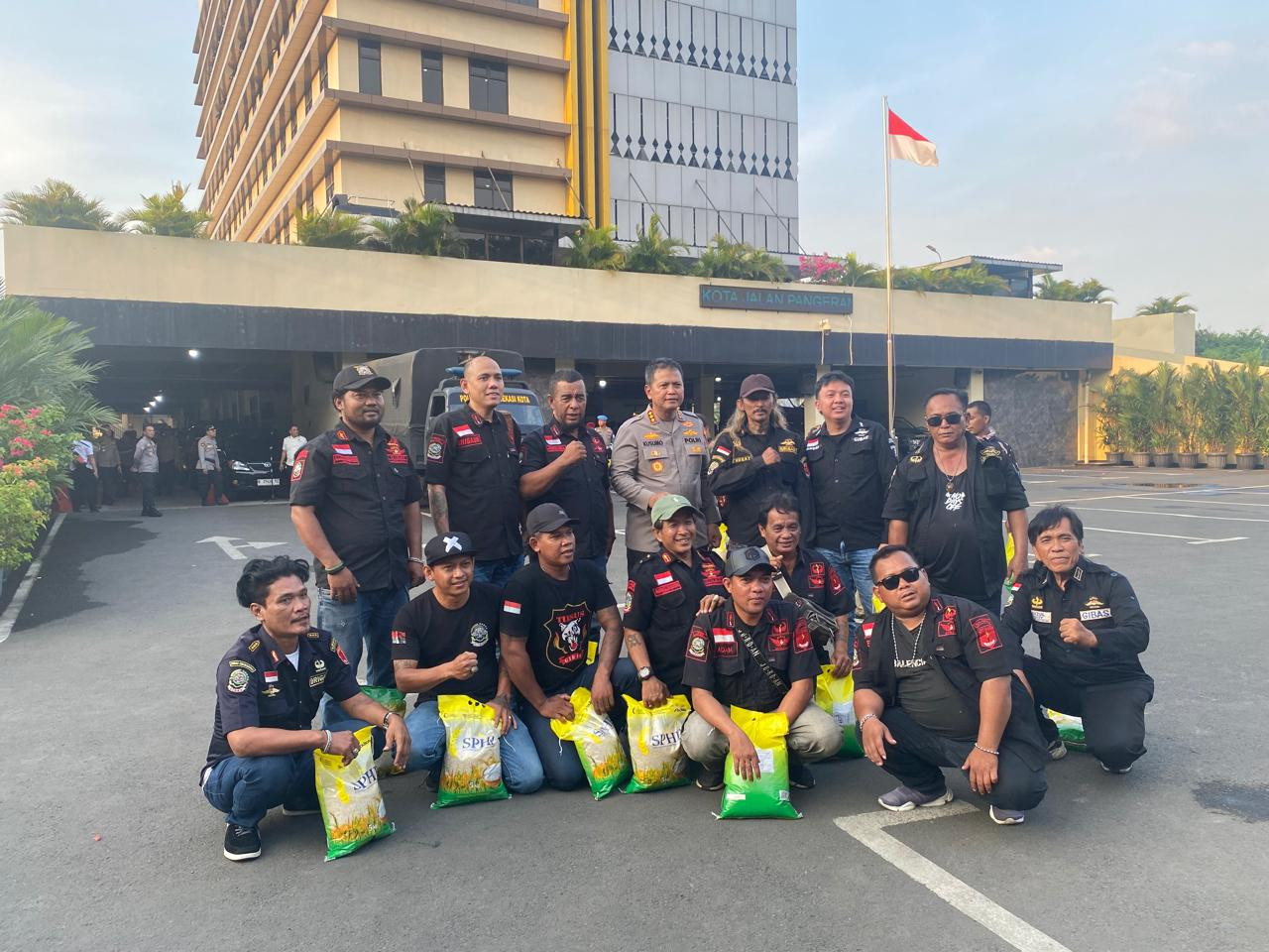 Polres Metro Bekasi Kota Perkuat Sinergi dengan Masyarakat