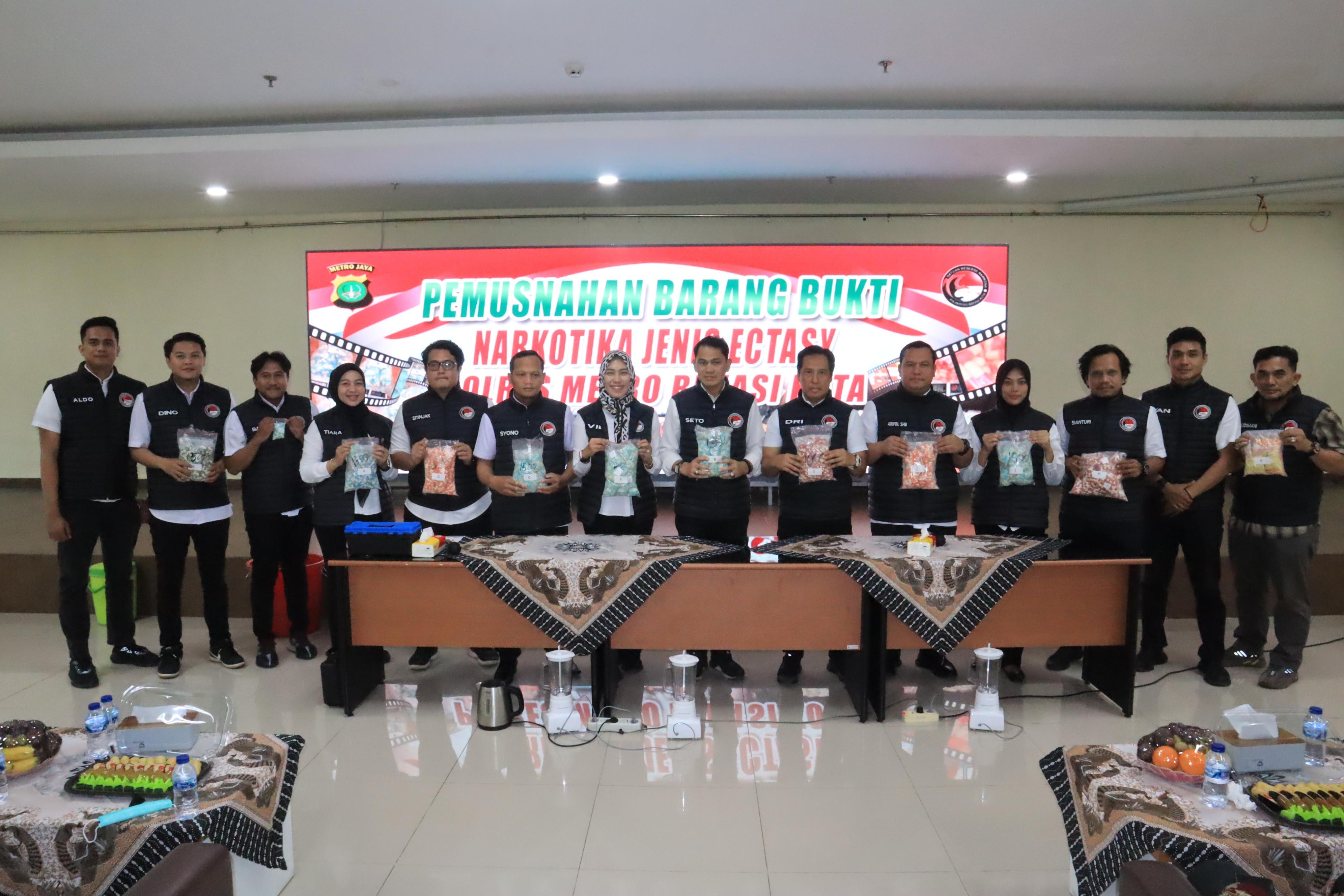 Polres Metro Bekasi Kota Musnahkan 14.038 Butir Narkotika Jenis Ectasy, Wujud Komitmen Pemberantasan Narkotika