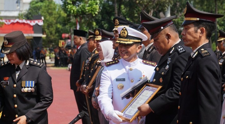Perkuat Kolaborasi Antar Matra, Wadan Lantamal I Hadiri Upacara dan Syukuran Hari Bhayangkara Ke-79 di Mapolda Sumatera Utara