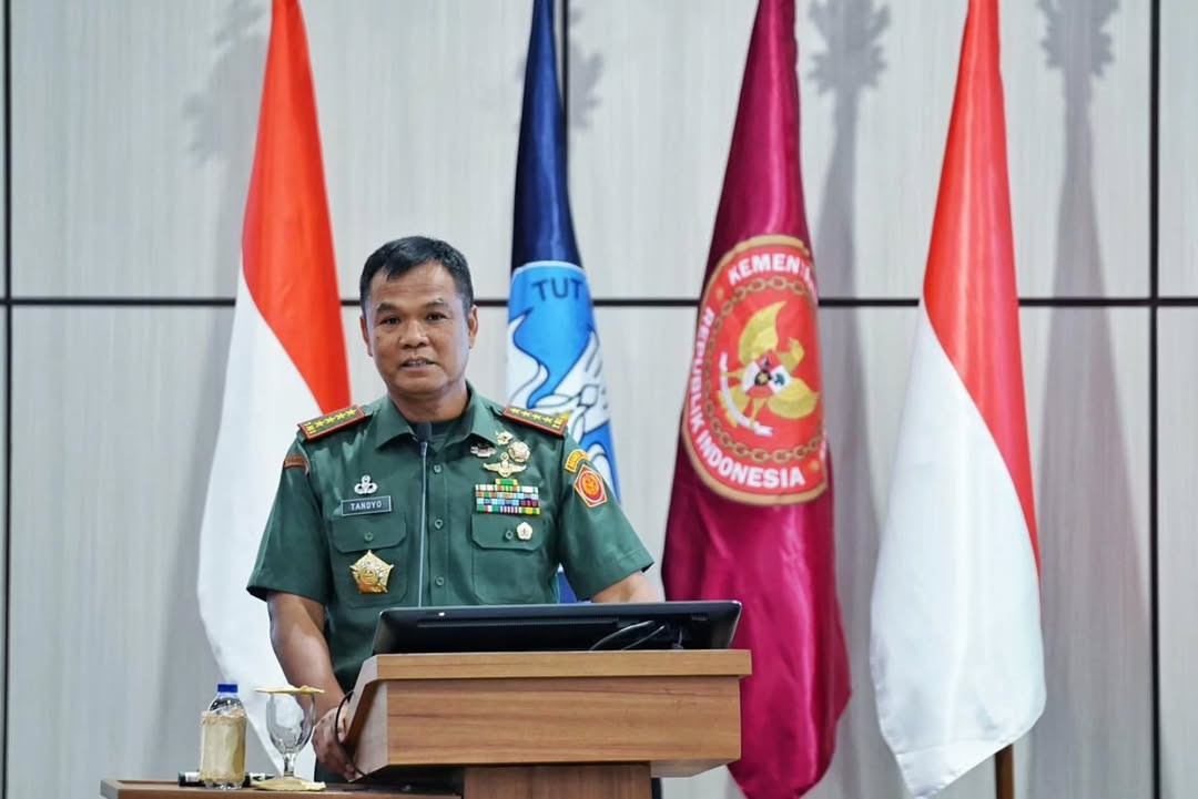 Wapang TNI: Pemimpin Harus Menjadi  Tauladan dalam Sikap dan Tindakan