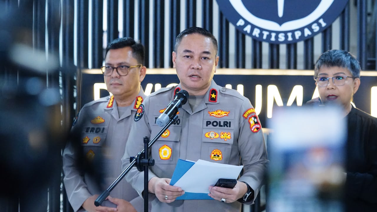 Polri Kirim Bantuan Logistik dan Oksigen untuk Dukung Penanganan Karhutla di Sejumlah Wilayah