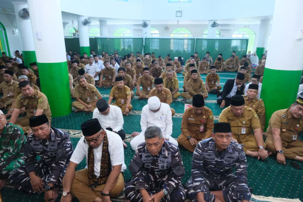 Sholat Tasbih Sempena Peringatan Hari Jadi Ke-24 Otonom Kota Tanjungpinang Tahun 2025
