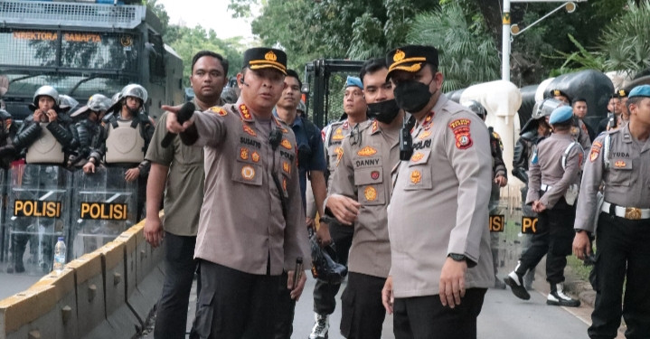 Sebanyak 2.554 Personel Gabungan Dikerahkan, Amankan Aksi Massa Ojol di Monas dan DPR Hari Ini