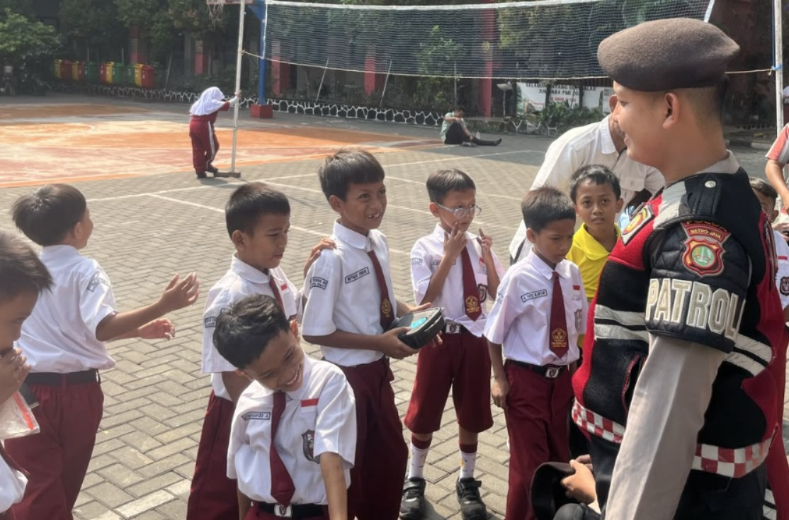 Bangun Rasa Aman di Sekolah, Polda Metro Jaya Sapa Pelajar dan Guru