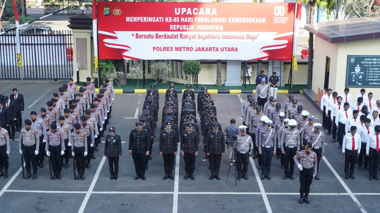 Polres Metro Jakarta Utara Gelar Upacara HUT ke-80 RI, Berlangsung Khidmat dan Penuh Semangat