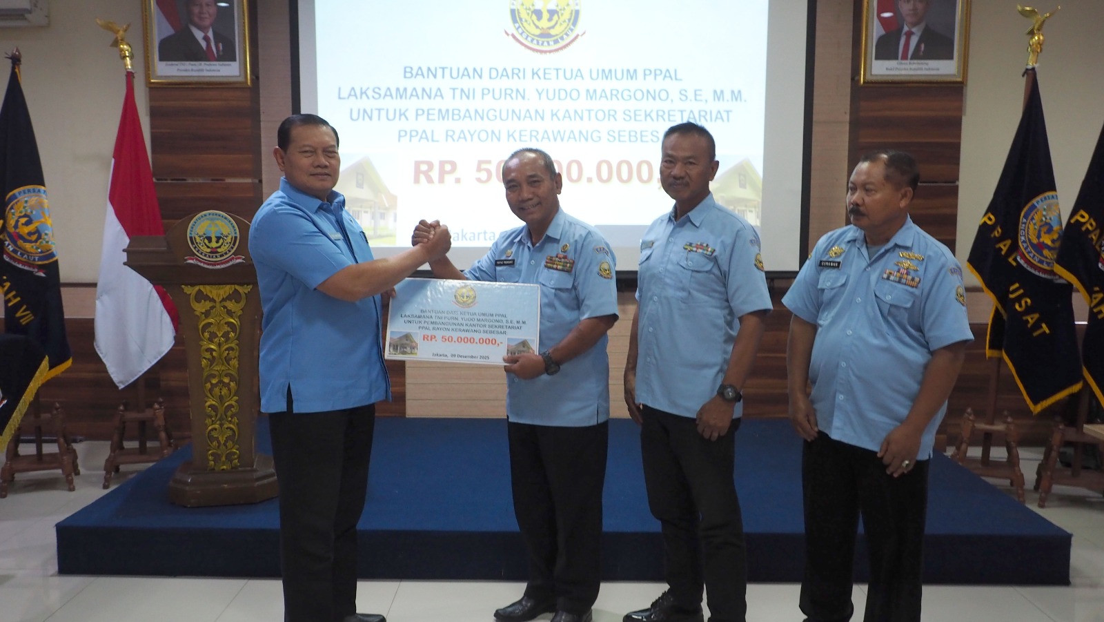 Penyerahan Bantuan Kepada Rayon PPAL Karawang