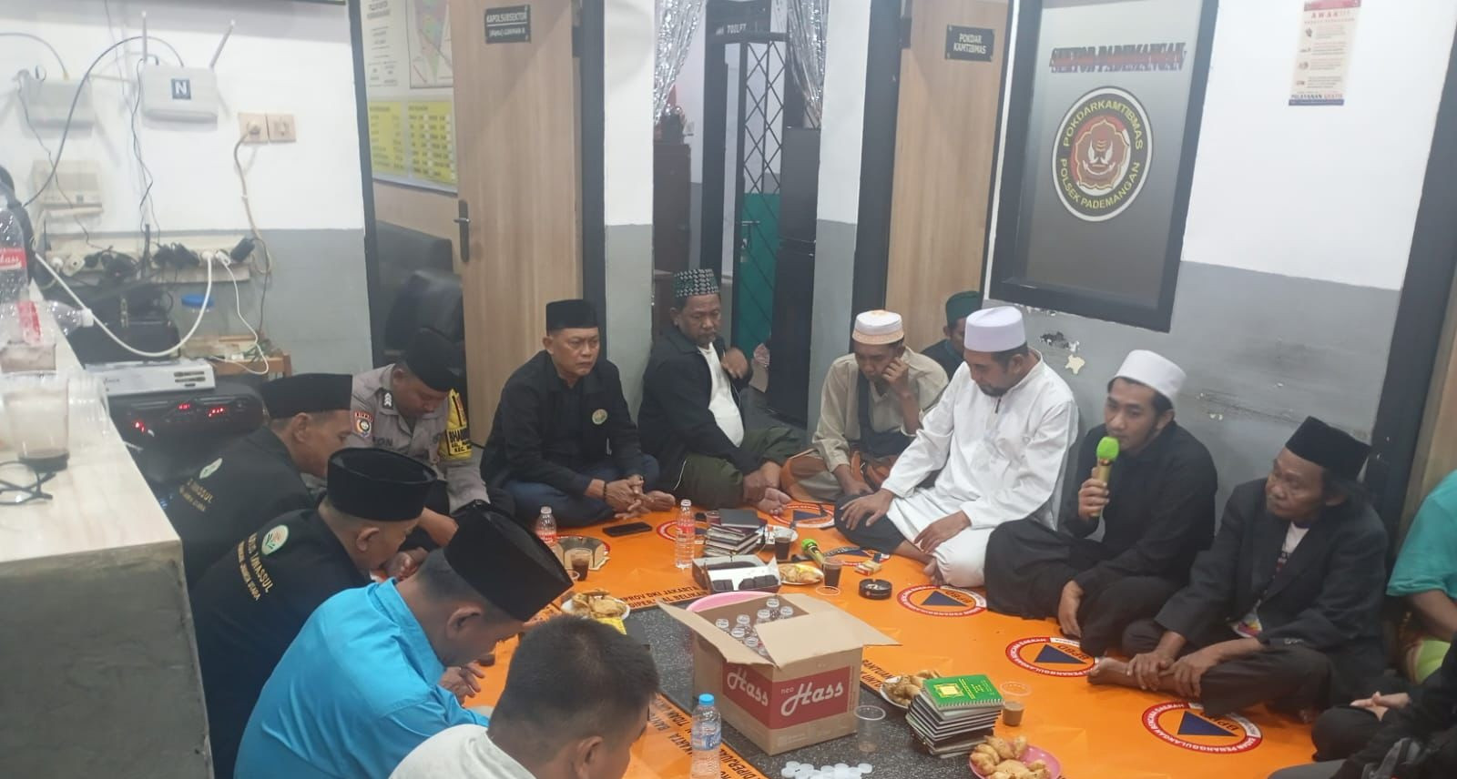 Polsek Pademangan dan Majelis Tawasul Gelar Pengajian Rutin, Jalin Kebersamaan Demi Lingkungan Aman