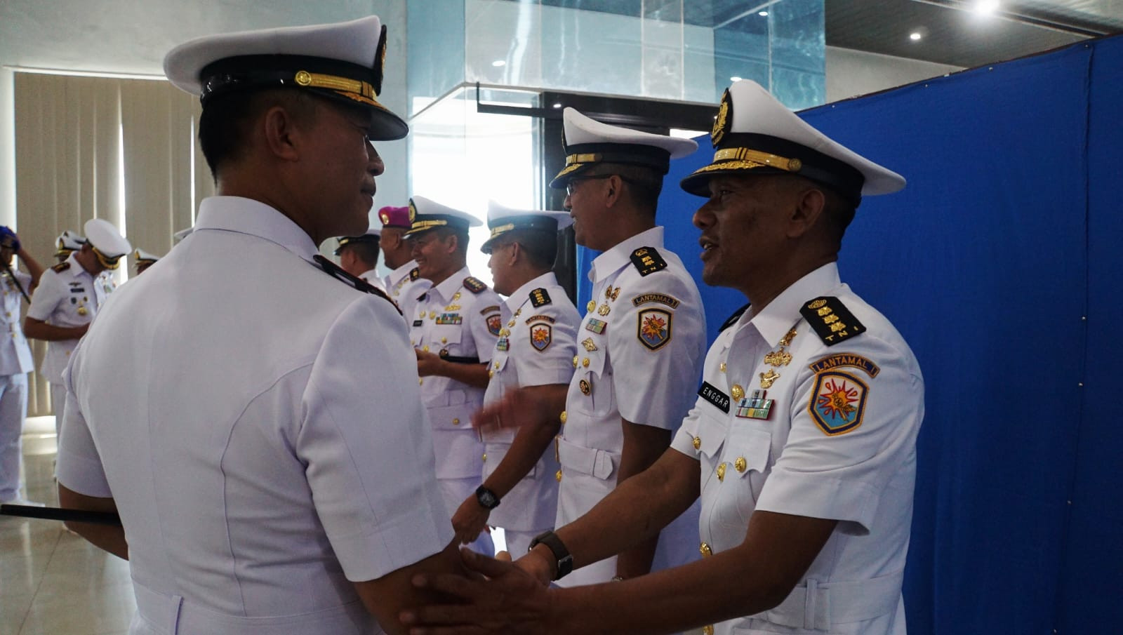Regenerasi Pemimpin di Jajaran Lantamal I, Danlanal Dumai Ikuti Upacara Sertijab  Strategis di Lingkungan Lantamal I