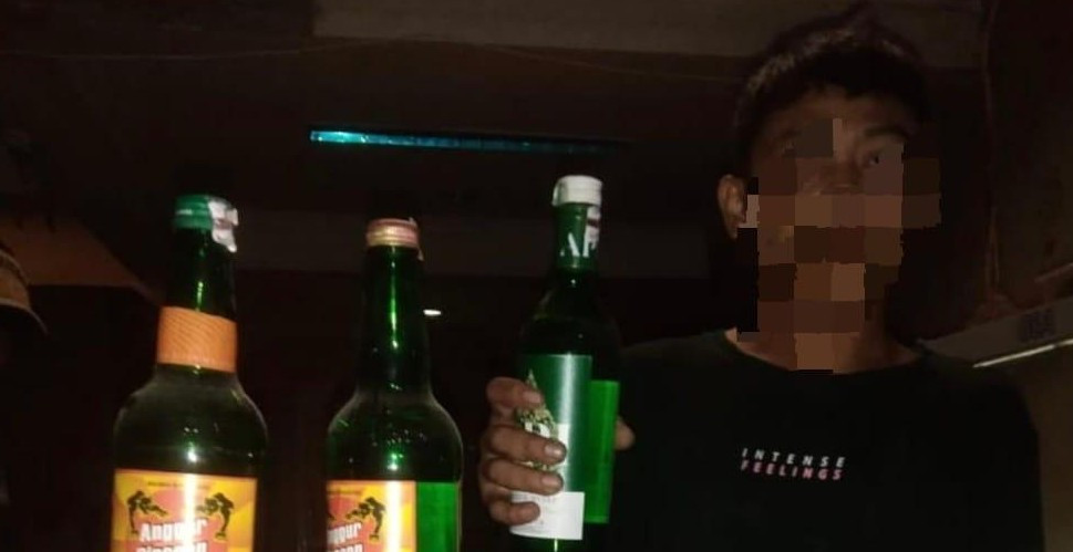 Polsek Pademangan Gelar Patroli Malam, Amankan Penjual Miras Ilegal