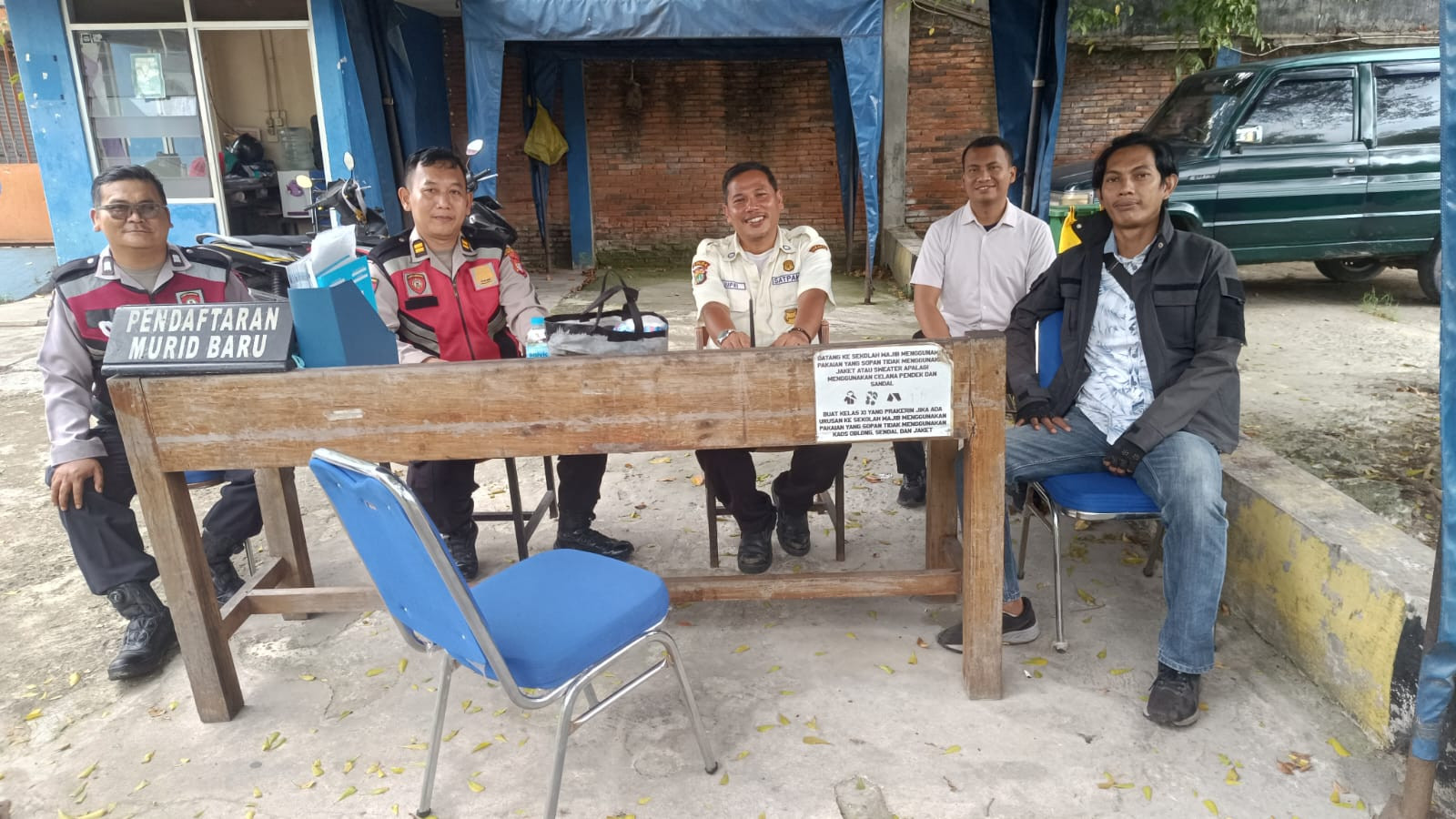 Polisi Go to School, Polsek Metro Penjaringan Ajak Pelajar SMK PSKD 3 Bijak Bermedsos dan Tolak Tawuran