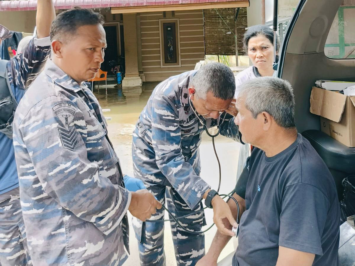 Misi Kemanusiaan, Kodaeral I Salurkan Bantuan Pelayanan Kesehatan di Aceh Tamiang