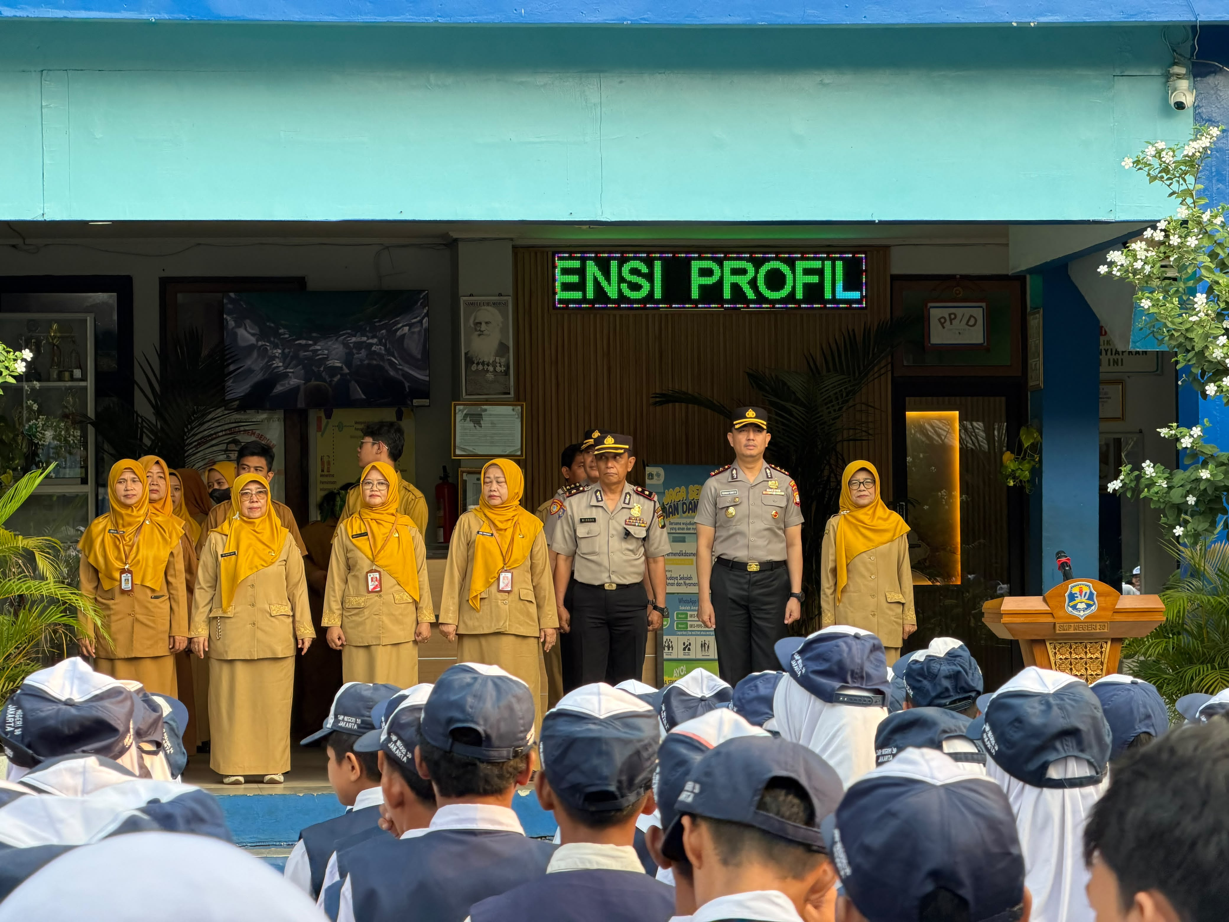 Cegah Bullying dan Tawuran Sejak Dini, Wakapolres Jakarta Utara Sambangi SMP Negeri 30