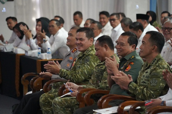 Panglima TNI Sinergikan TNI dan Pemda untuk Percepatan Pembangunan di Daerah