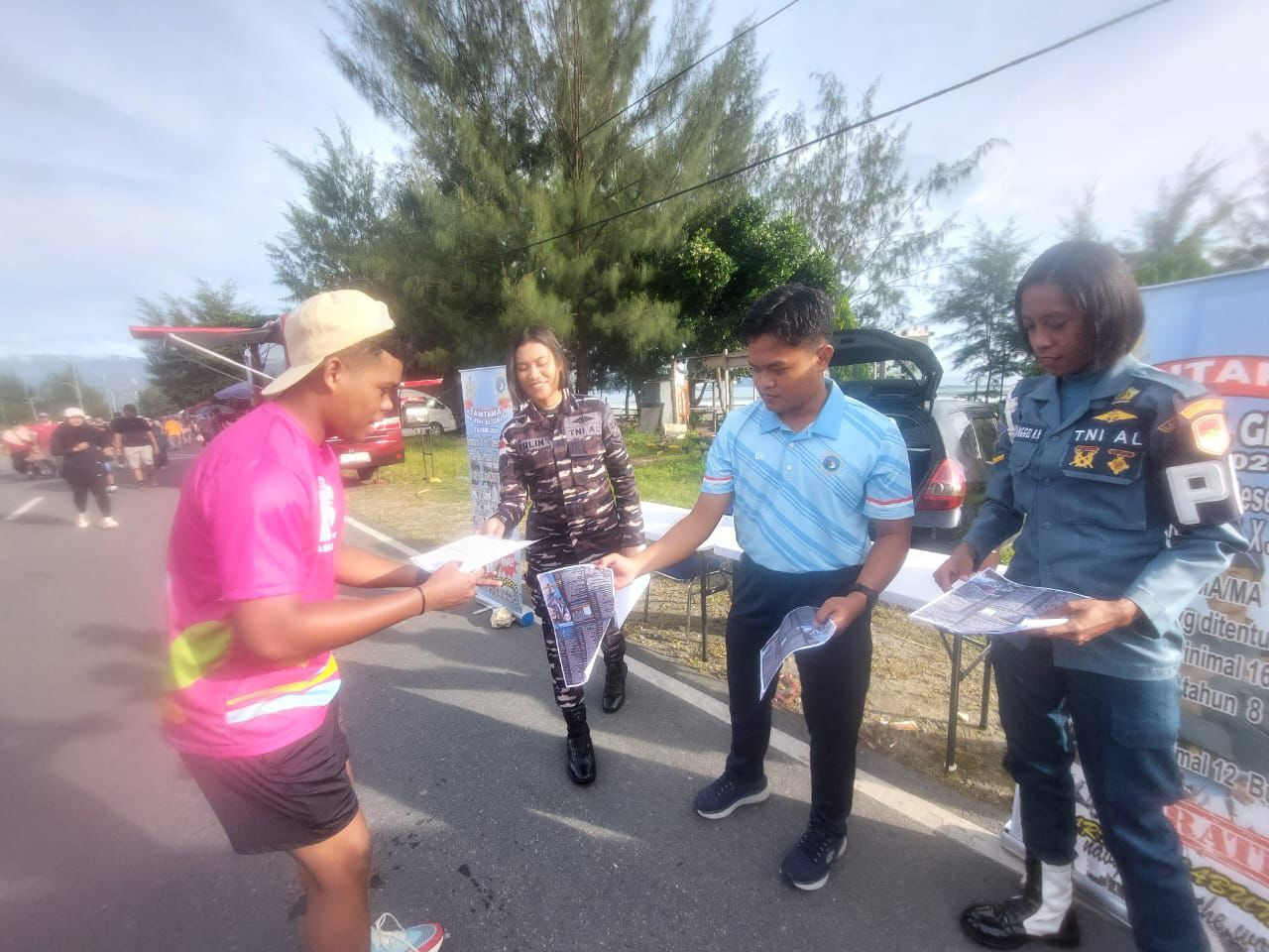 Dari CFD Holtekam Menuju Samudera Pengabdian, Kodaeral X Sosialisasikan Rekrutmen Prajurit TNI AL