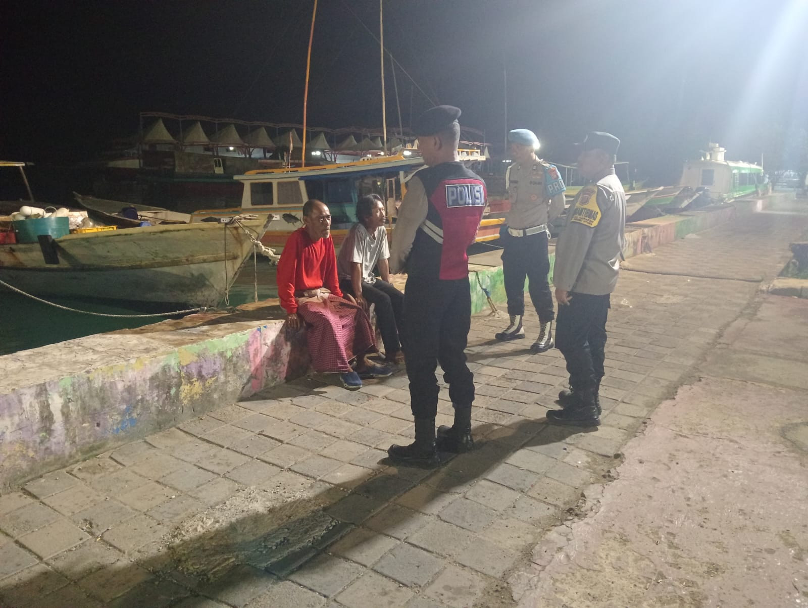 Polsek Kepulauan Seribu Utara Gencarkan Patroli Malam Perintis Presisi, Ciptakan Rasa Aman dan Nyaman di Tengah Masyarakat