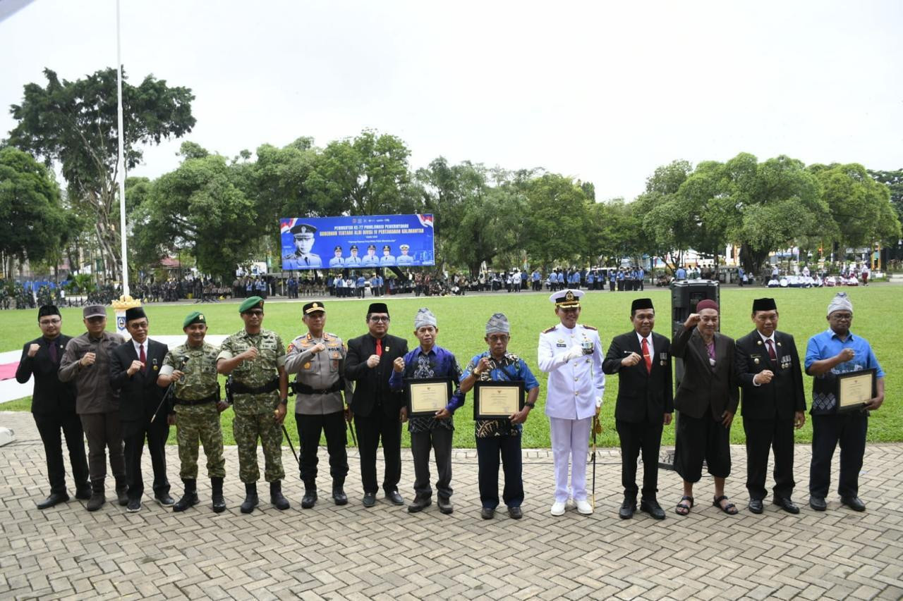 Danlanal Banjarmasin Pimpin Upacara HUT Ke-77 Proklamasi Pemerintahan Gubernur Tentara ALRI Divisi IV Pertahanan Kalimantan Tahun 2026