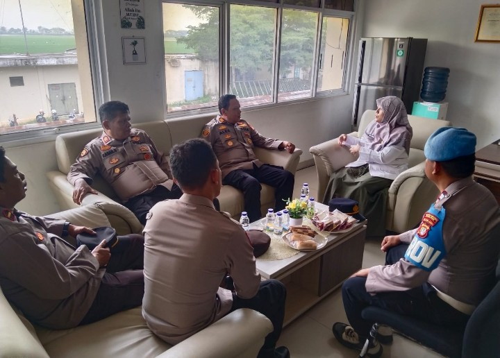 Kapolsek Cabang Bungin Gandeng RSUD, Perkuat Sinergi Layanan dan Keamanan Masyarakat