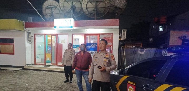 Intensifkan Patroli Malam Cegah Kejahatan Jalanan Wilayah Polsek Bekasi Selatan
