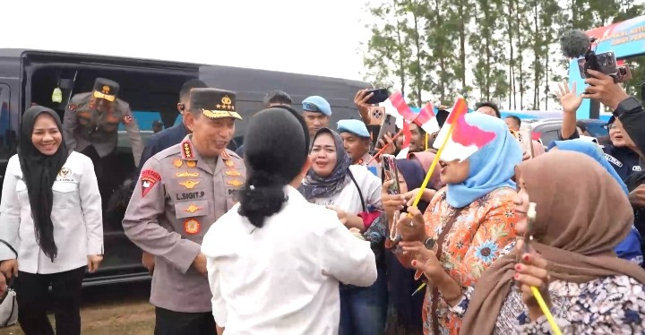 Kapolri-Ketua Komisi IV Panen Raya Jagung di Bekasi, Komitmen Dukung Ketahanan Pangan
