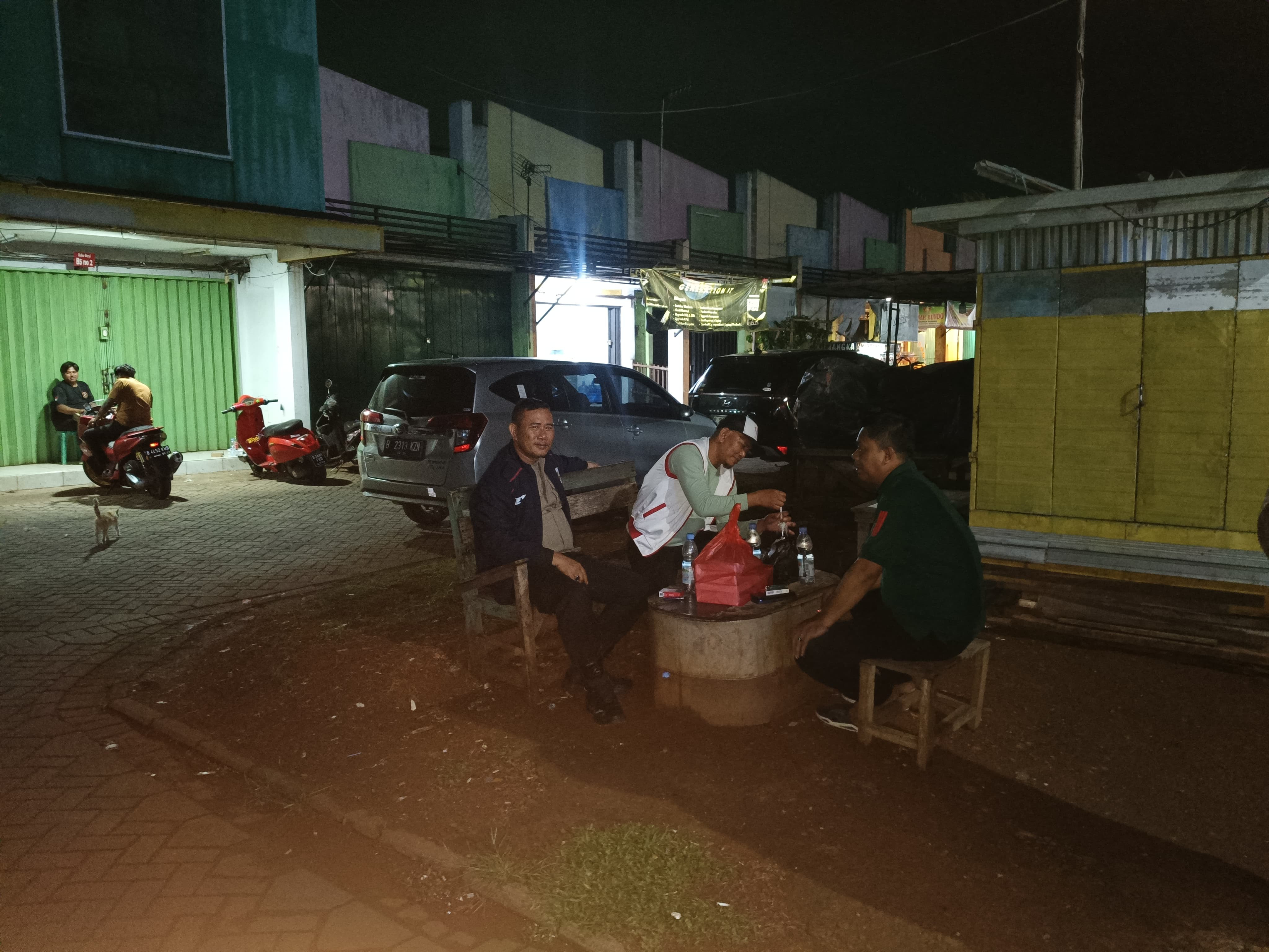 Cegah Curanmor dan Remaja Tawuran, Polisi di Cimuning Gandeng Ketua RW dan Ormas Patroli Malam