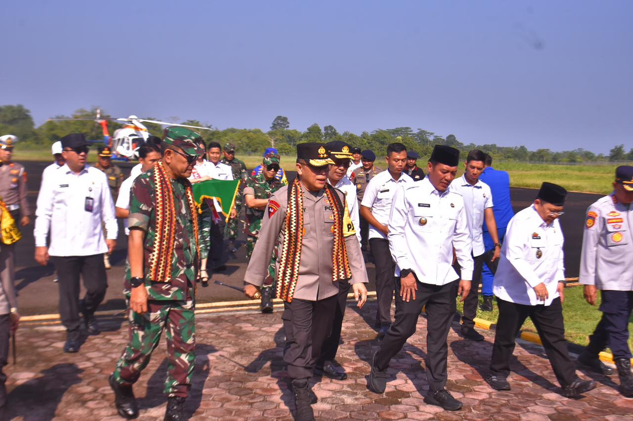 Kapolda Lampung Pimpin Monitoring Operasi Tuhuk Krakatau 2025 di Ajang World Surfing League (WSL) Krui Pro 2025