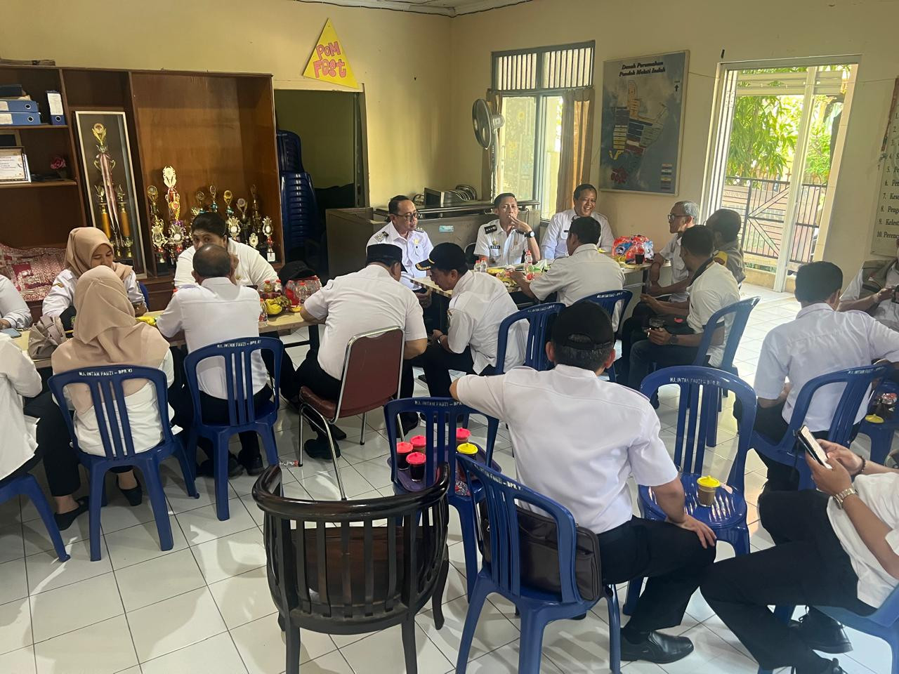Perkuat Sinergi, Tiga Pilar Pondok Melati "Kongkow" Bahas Kamtibmas hingga Lomba Posyandu