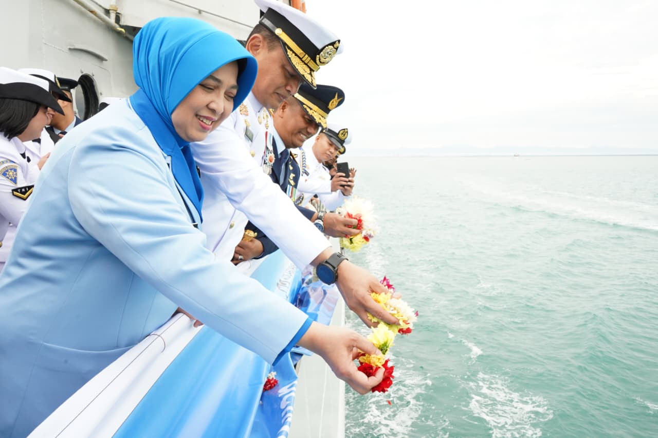 Kodaeral I Gelar Upacara Tabur Bunga Peringati Hari Pahlawan Tahun 2025 Dengan Penuh Hikmah