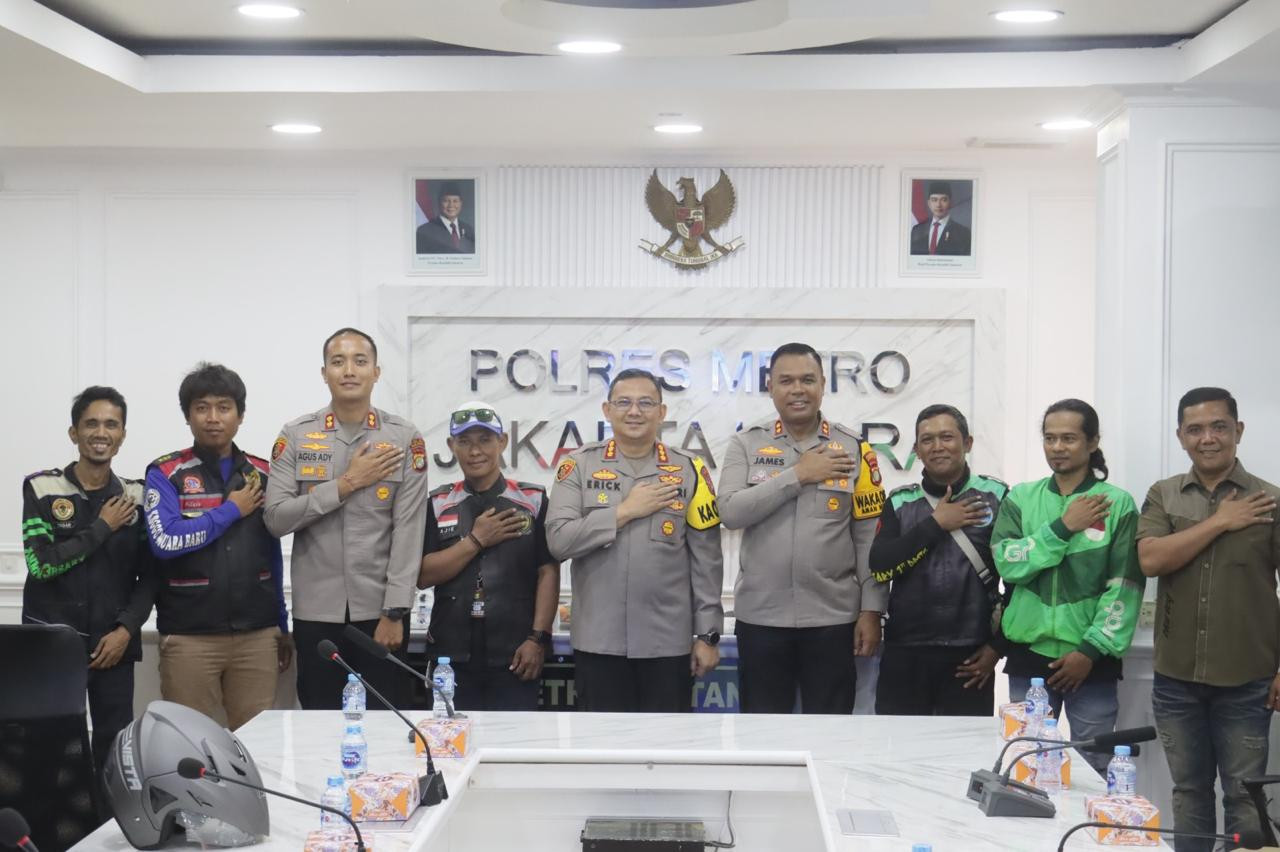 Kapolres Metro Jakarta Utara Kukuhkan Presidium Komunitas Ojek Online, Dorong Peran Aktif Jaga Lingkungan dan Warga