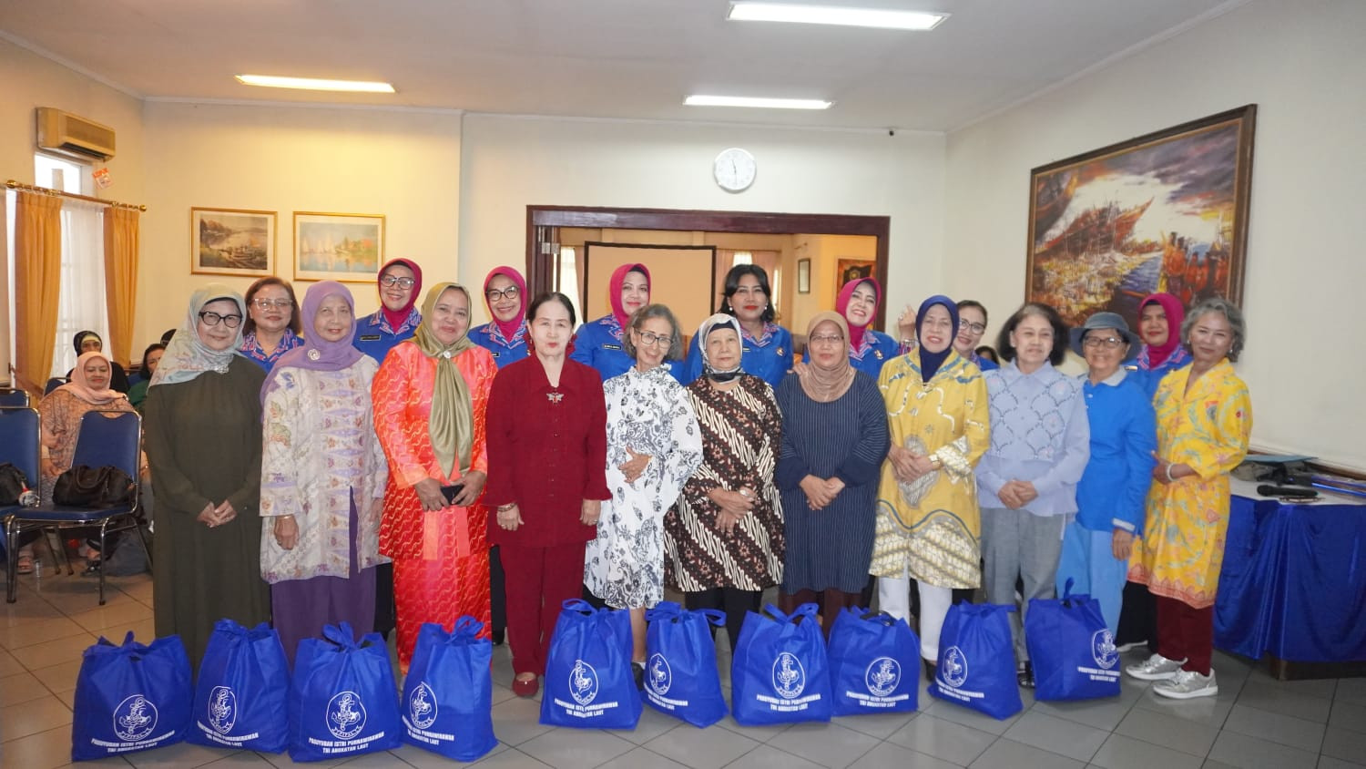 Indahnya Berbagi Dengan Purnawirawan
