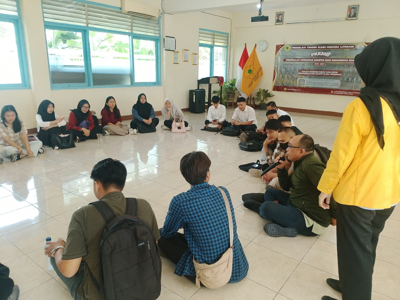 Menatap Masa Depan dari Jejak Sejarah, Ghoni Kembali Tekuni Ilmu Hukum