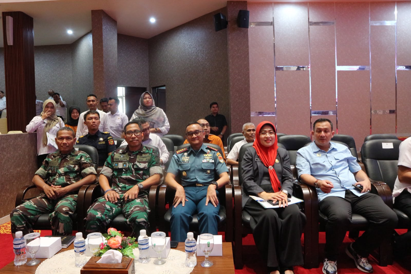 Danlanal Bintan Wakili Dankodaeral IV Hadiri Rapat Paripurna DPRD Kepri