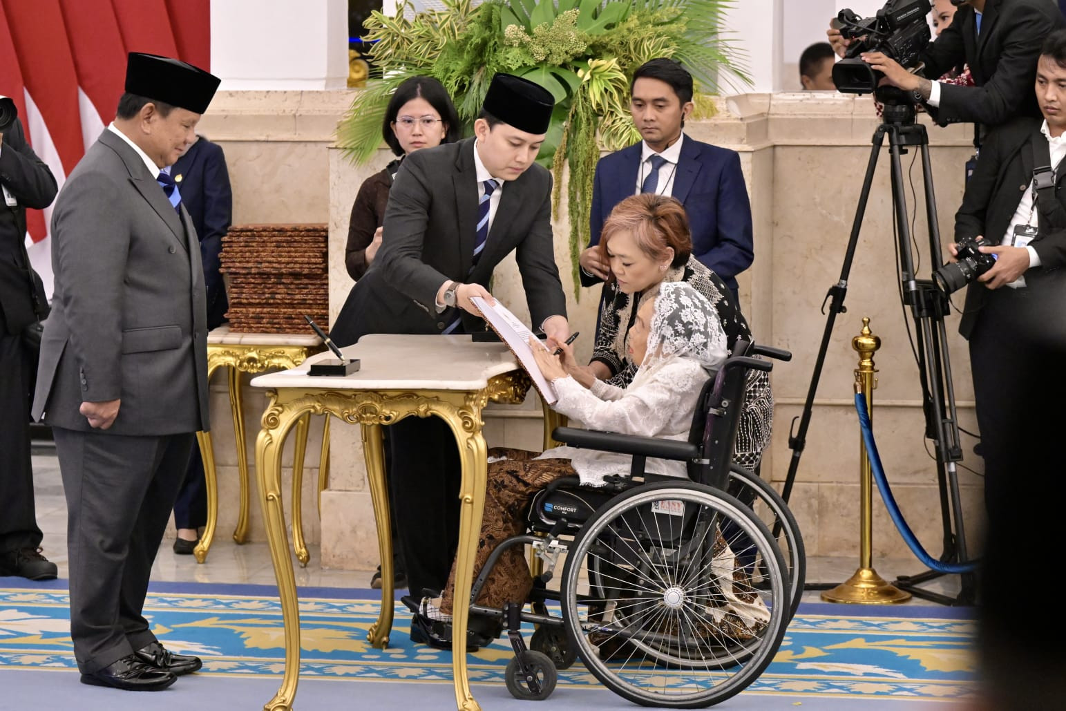 Panglima TNI Hadiri Pengangkatan 26 Anggota Wantimpres di Istana Negara