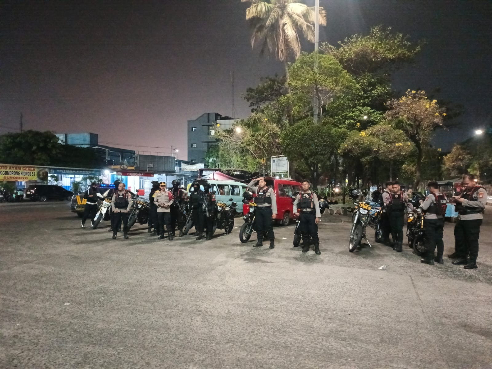 Cegah Gangguan Kamtibmas, Polres Metro Jakarta Utara Sisir Sejumlah Kawasan Lewat Patroli Malam