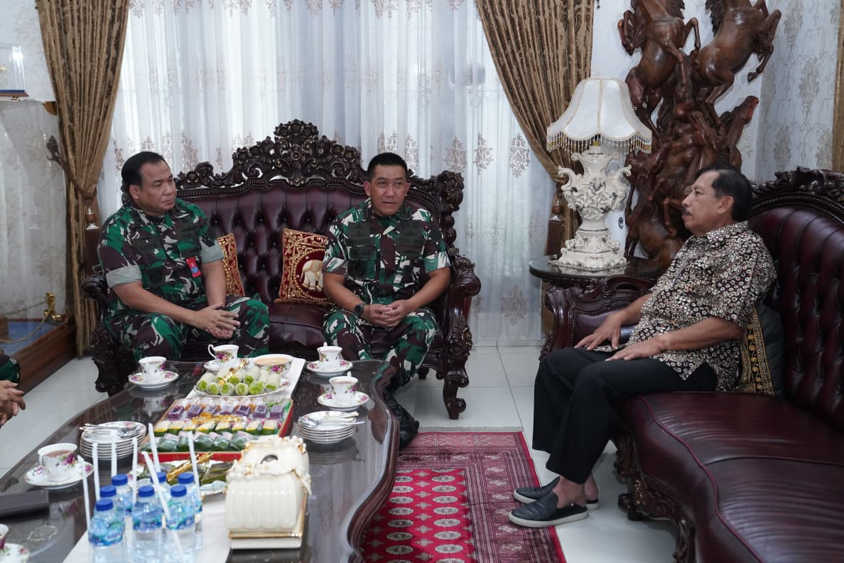 HUT ke-80 TNI, Generasi Penerus Pererat Tali Silaturahmi dengan Sesepuh TNI