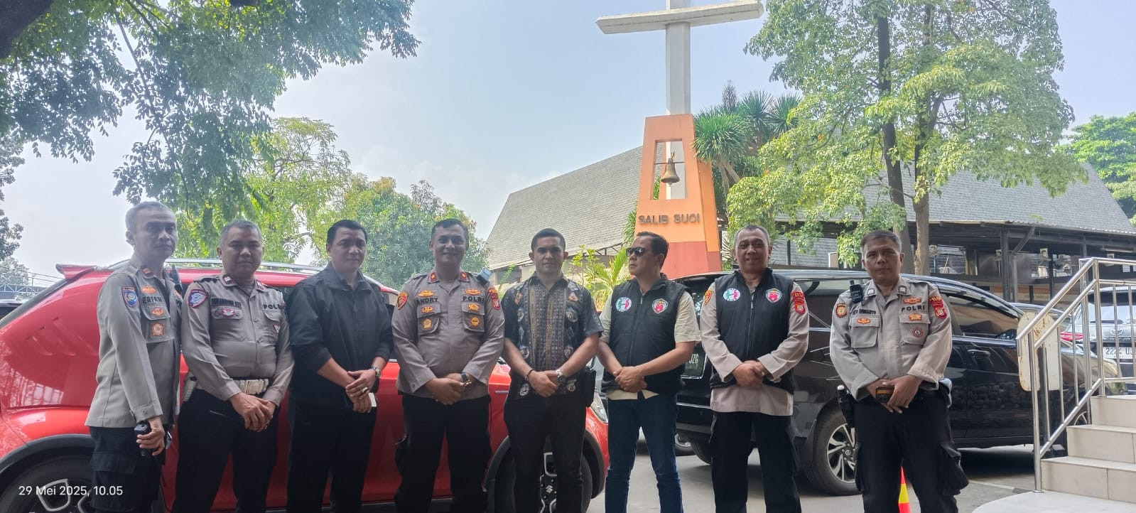 Polsek Koja Pastikan Ibadah Misa Kenaikan Isa Almasih di Jakarta Utara Berlangsung Aman dan Khidmat